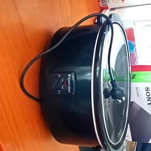 Slow cooker